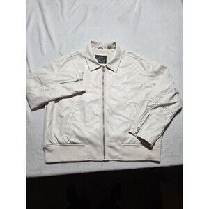 Levi's Women’s Faux Leather Jacket Size XXL Cream Oyster Off White Color Zipper